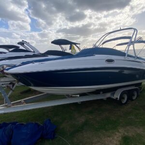 Sea Ray 280 Sundeck