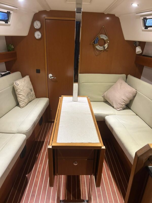 Bavaria Cruiser 32 - Imagen 12