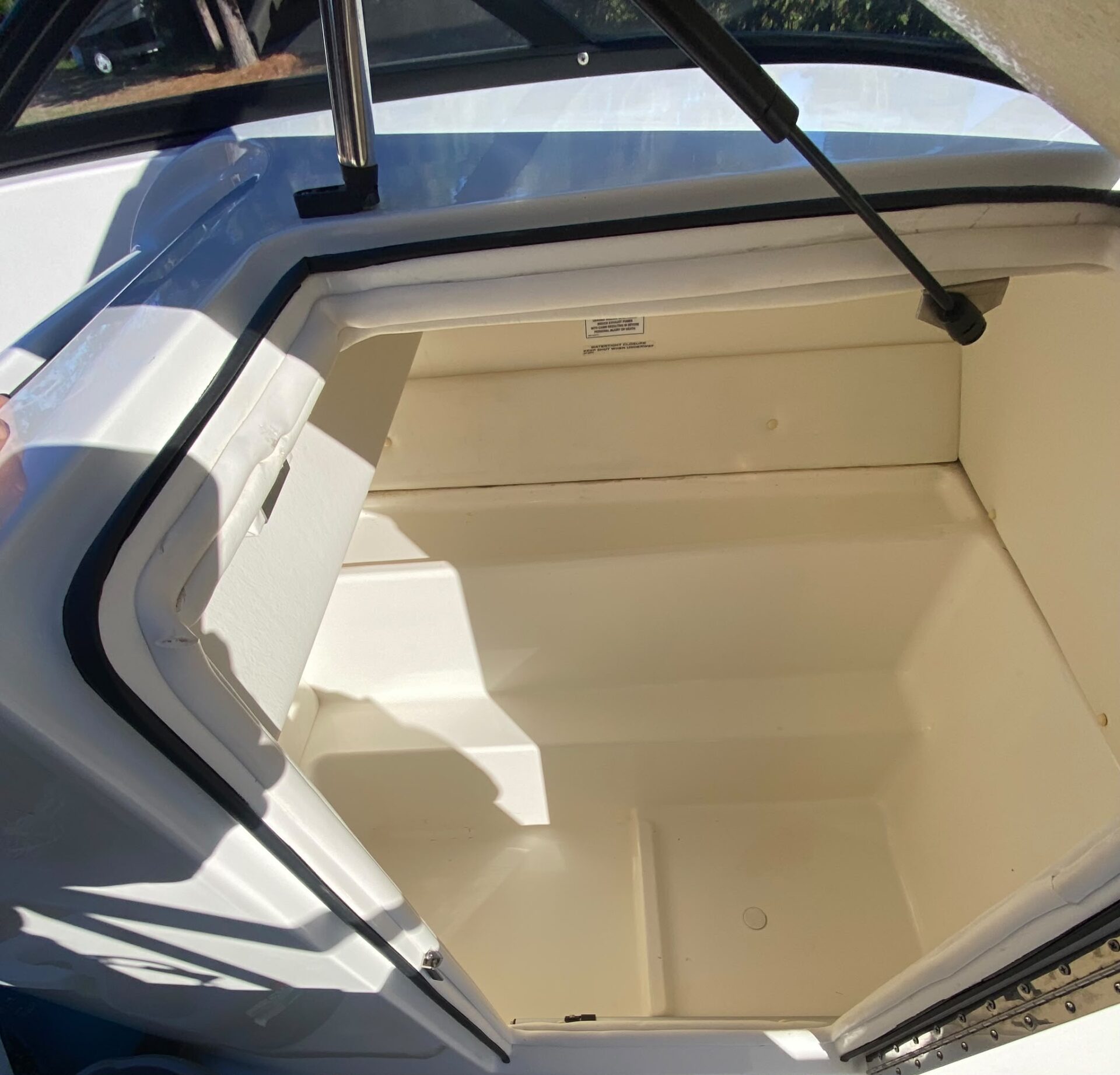 BAYLINER VR6 - Imagen 8