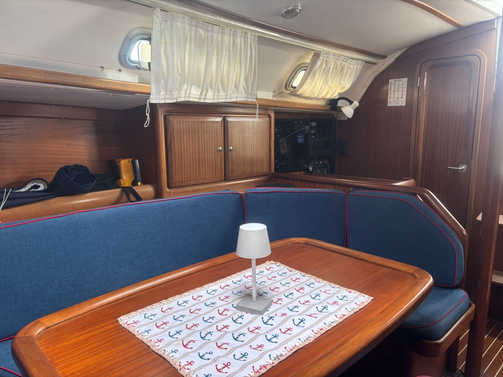 Bavaria 35 Holiday - Imagen 6
